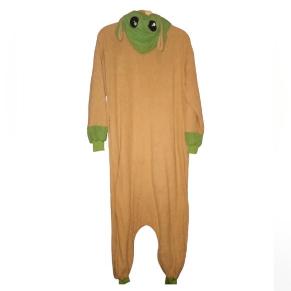 Star Wars Baby Yoda adult Onesie - Picture 5 of 11